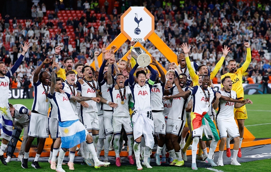 Cánh cửa vàng cho các đội bóng hạng 2: Europa League